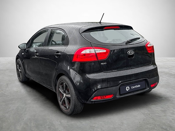 Kia Rio 3 of 5
