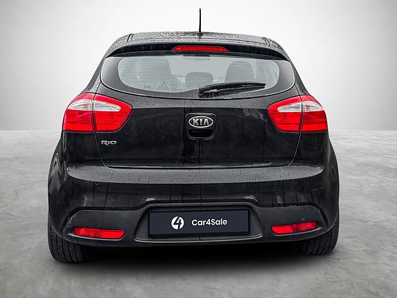 Kia Rio 4 of 5