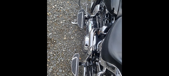 Harley-Davidson FLSTN Softail Deluxe 3 of 20