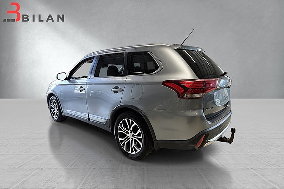 Mitsubishi Outlander 6 of 30