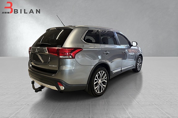 Mitsubishi Outlander 11 of 30