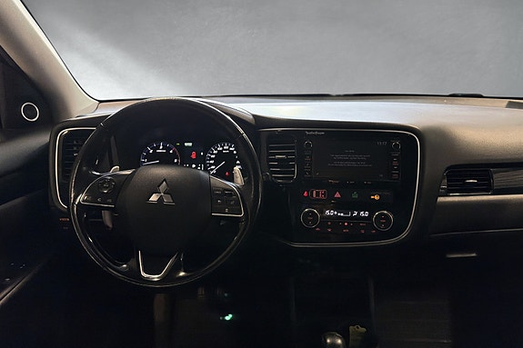 Mitsubishi Outlander 23 of 30