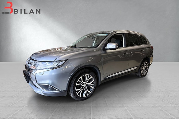 Mitsubishi Outlander 3 of 30
