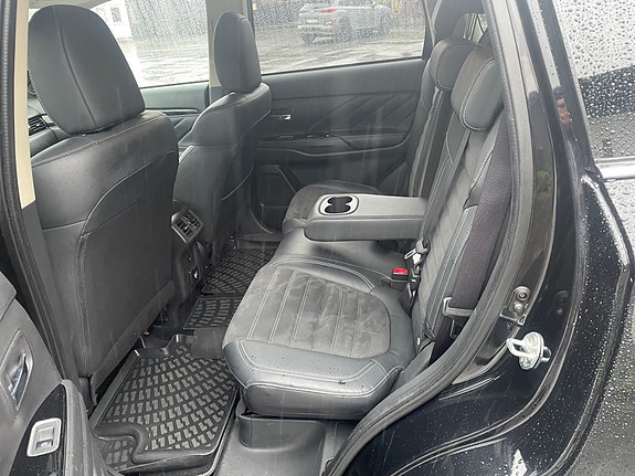 Mitsubishi Outlander 10 of 18