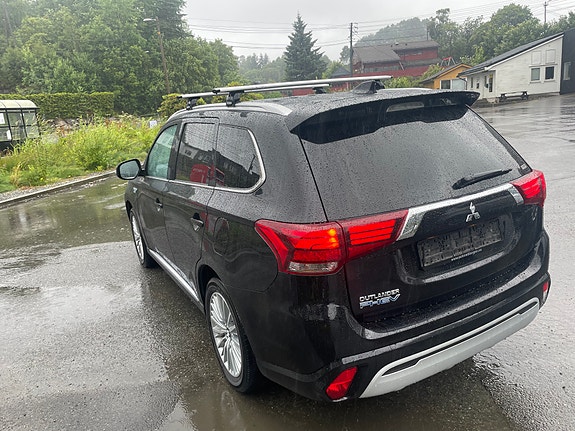 Mitsubishi Outlander 7 of 18