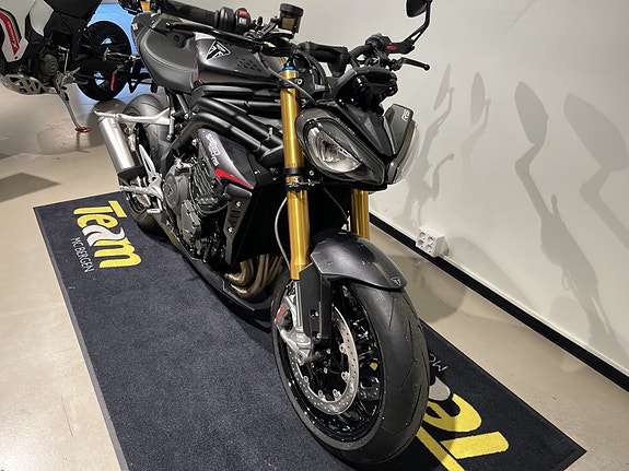Triumph Speed Triple 1200 RS 4 of 14