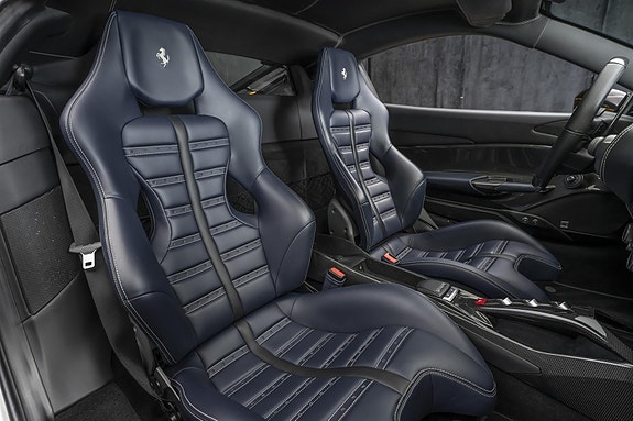Ferrari 488 GTB 24 of 30