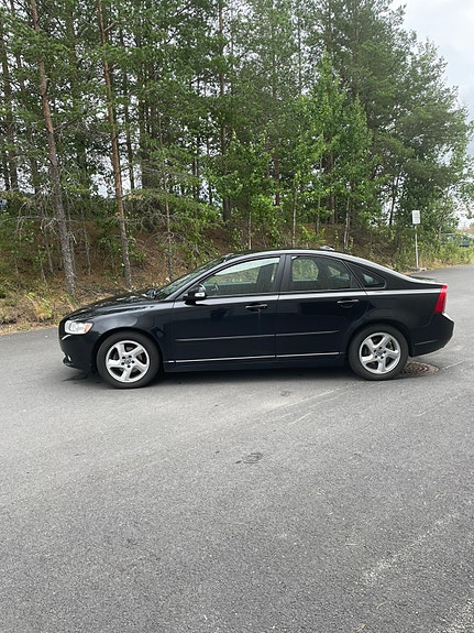Volvo S40 7 of 26