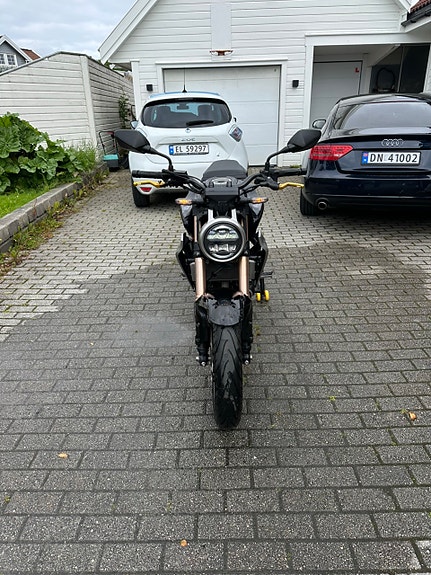 Honda CB 300 R 3 of 16