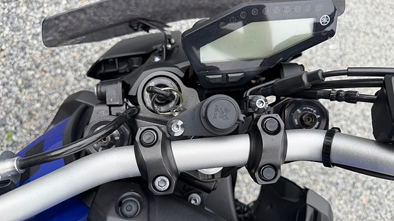 Yamaha MT-09 6 of 15