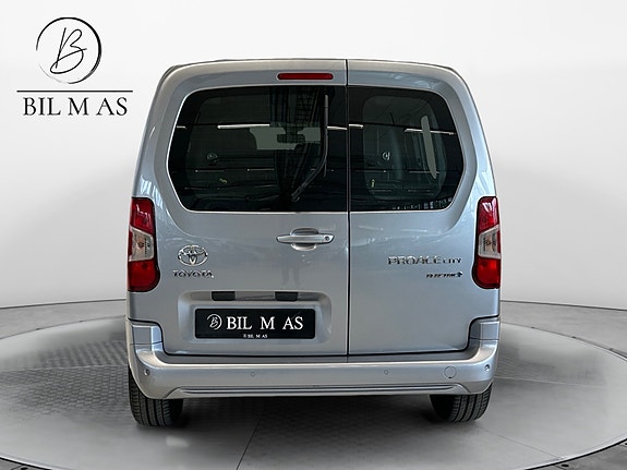 Toyota Proace City 4 of 5