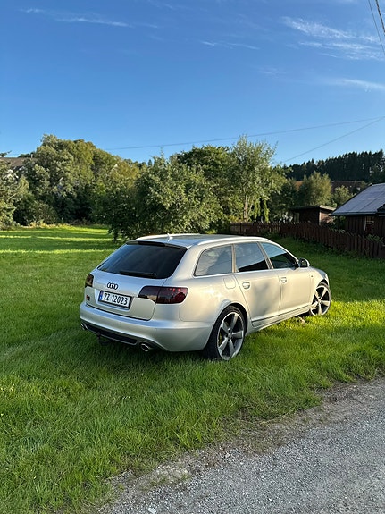 Audi A6 4 of 30
