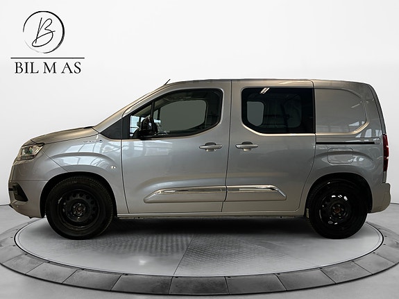 Toyota Proace City 2 of 5