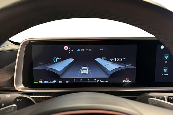 Hyundai Ioniq 6 10 of 24