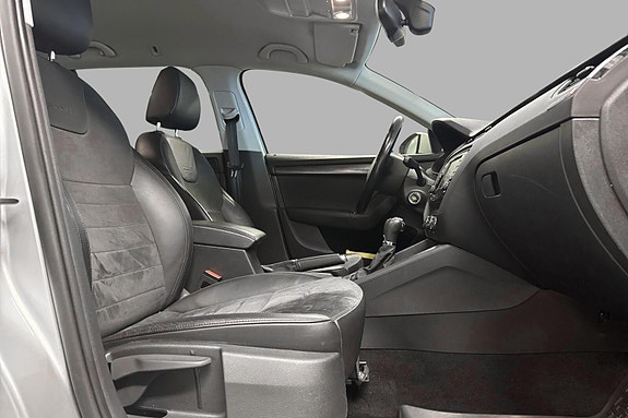 Skoda Octavia Scout 15 of 24