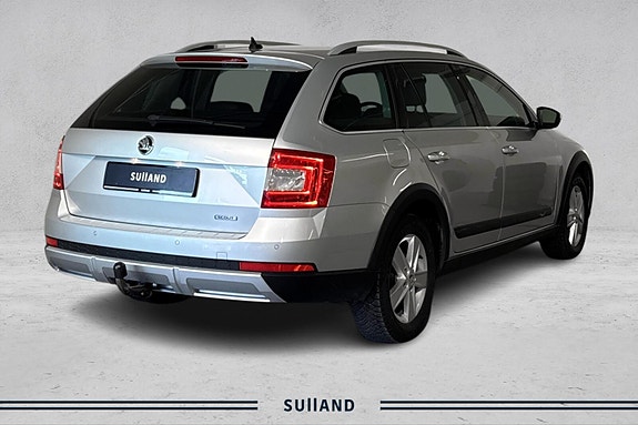 Skoda Octavia Scout 5 of 5