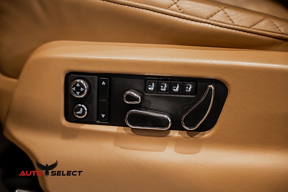 Bentley Bentayga 29 of 30