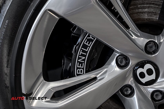 Bentley Bentayga 4 of 30