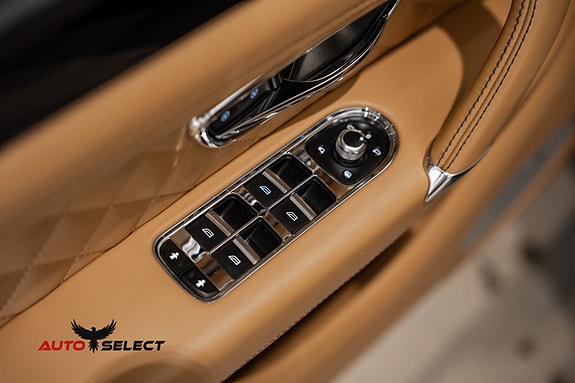 Bentley Bentayga 24 of 30