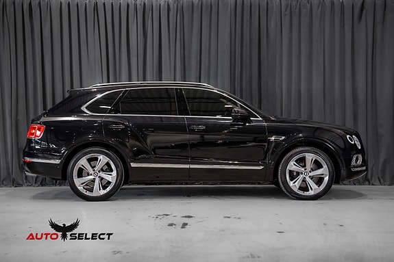 Bentley Bentayga 20 of 30