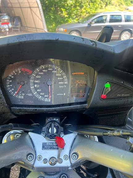 Honda ST 1300 Pan European 20 of 22
