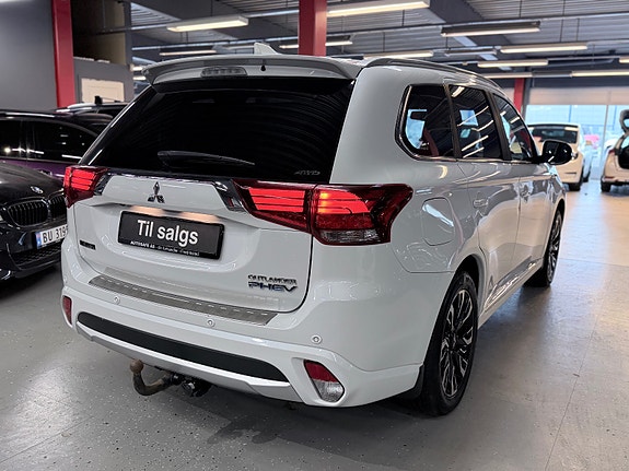 Mitsubishi Outlander 8 of 30