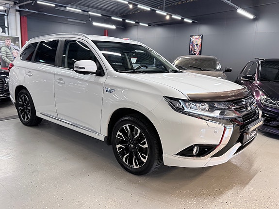 Mitsubishi Outlander 5 of 30