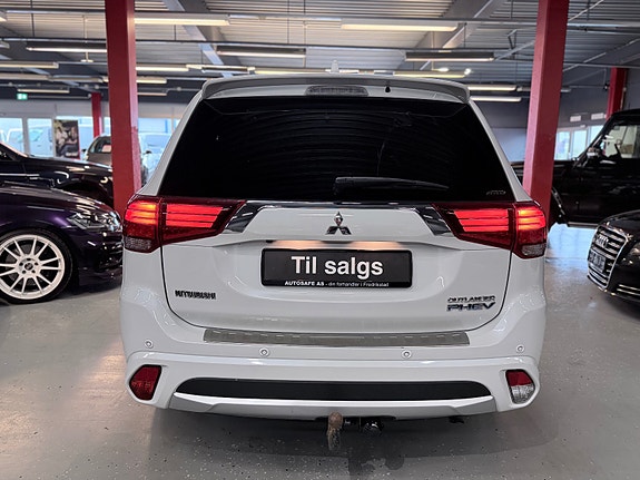 Mitsubishi Outlander 10 of 30