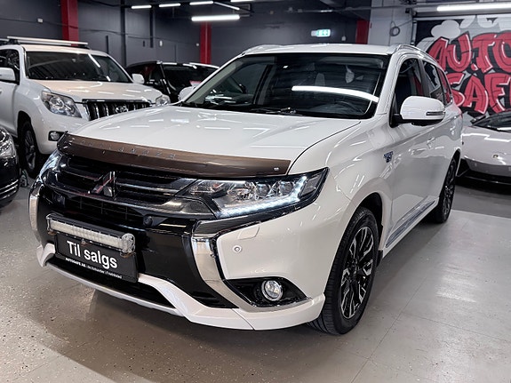 Mitsubishi Outlander 16 of 30