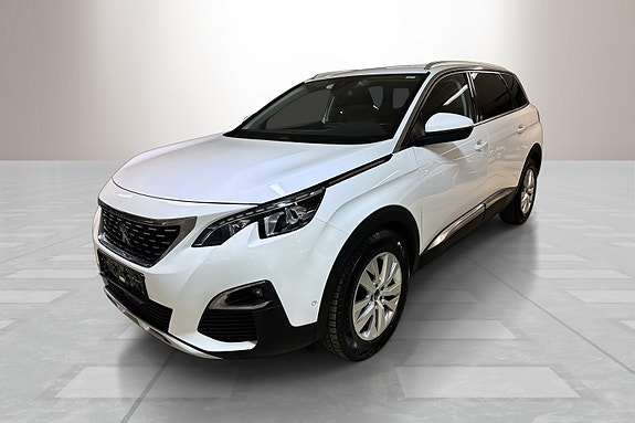 Peugeot 5008 3 of 5
