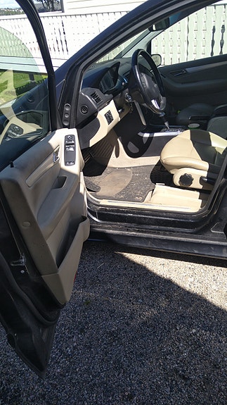Mercedes-Benz B200 18 of 20