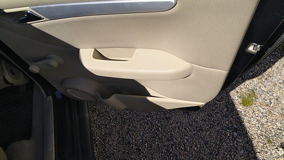 Mercedes-Benz B200 19 of 20