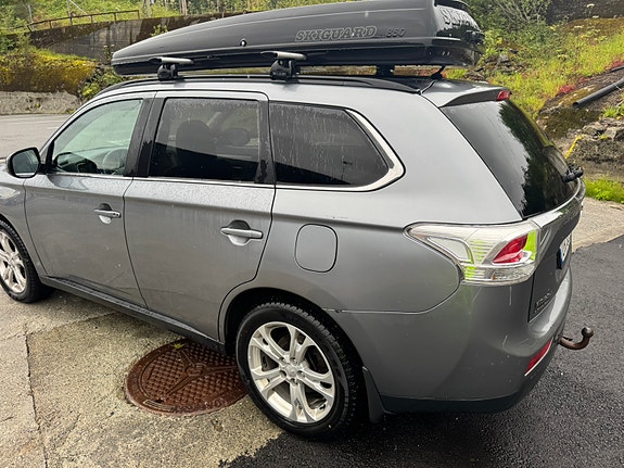 Mitsubishi Outlander 4 of 18
