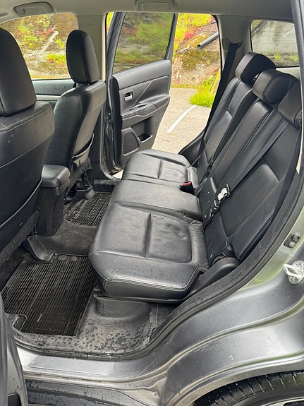 Mitsubishi Outlander 14 of 18