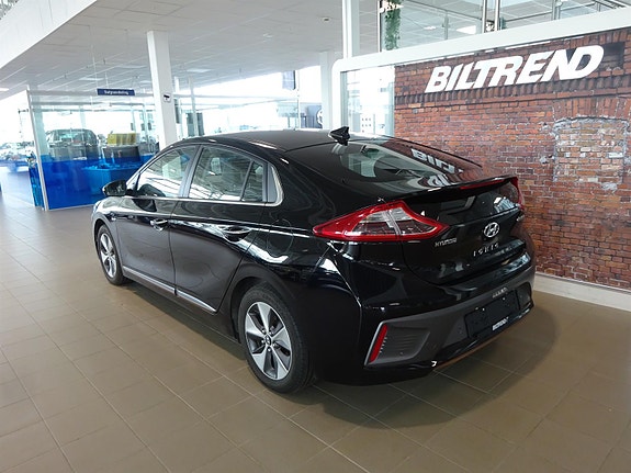 Hyundai IONIQ 5 of 30