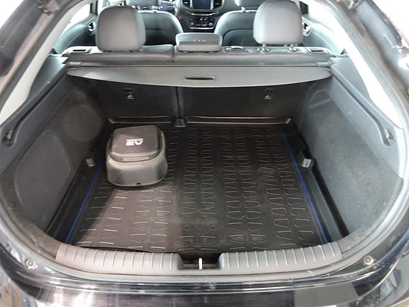 Hyundai IONIQ 30 of 30