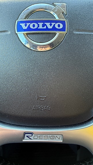 Volvo XC60 27 of 30