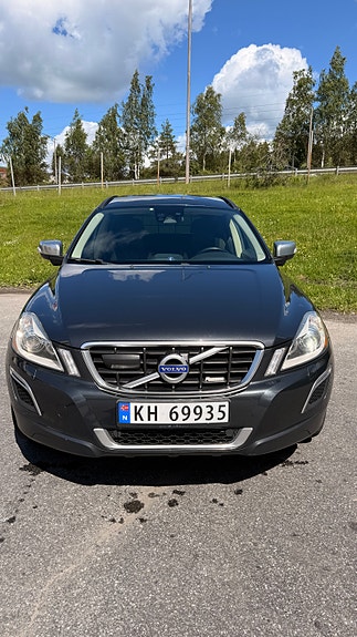 Volvo XC60 5 of 30