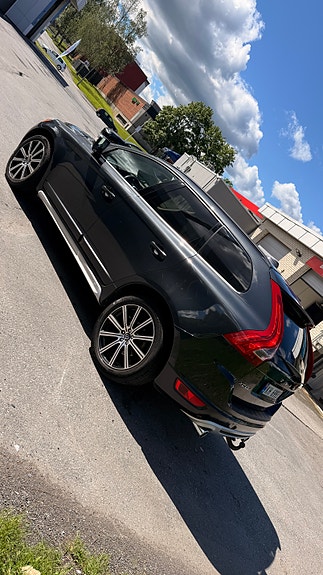Volvo XC60 6 of 30
