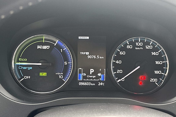 Mitsubishi Outlander 15 of 20