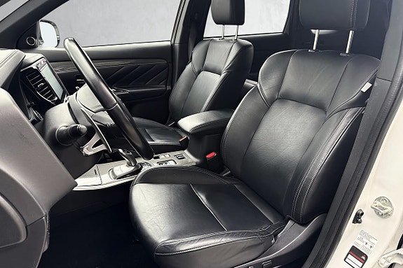 Mitsubishi Outlander 9 of 20