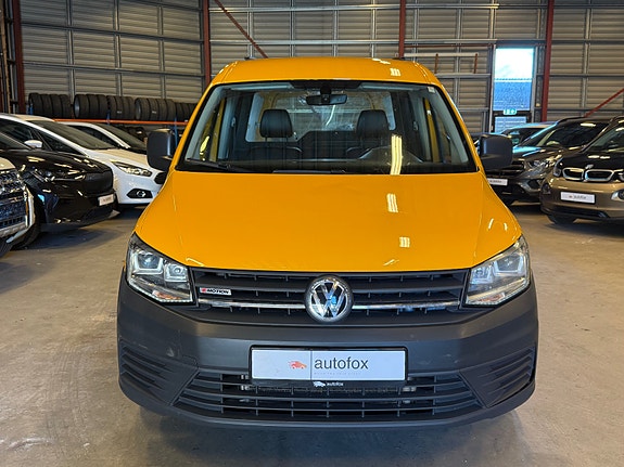 Volkswagen Caddy Maxi 3 of 5
