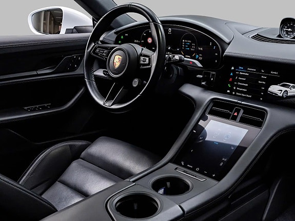 Porsche Taycan 4 12 of 13