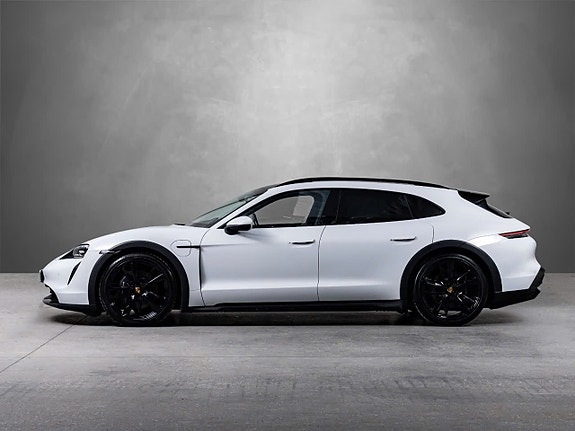 Porsche Taycan 4 3 of 13