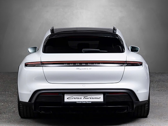 Porsche Taycan 4 4 of 13