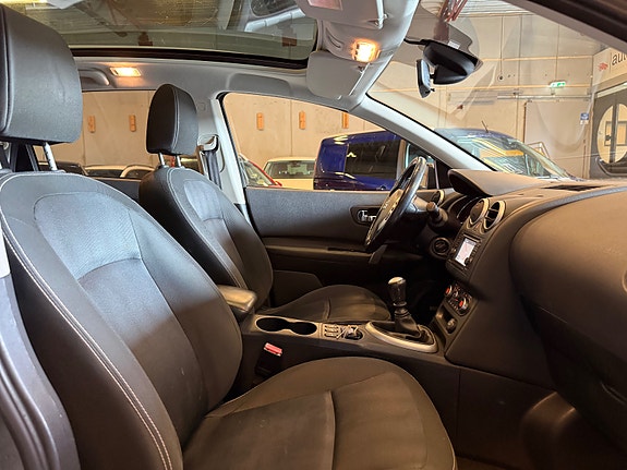 Nissan Qashqai+2 30 of 30