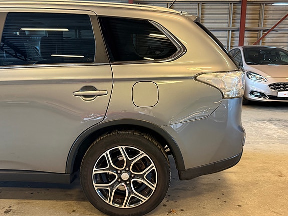 Mitsubishi Outlander 9 of 29