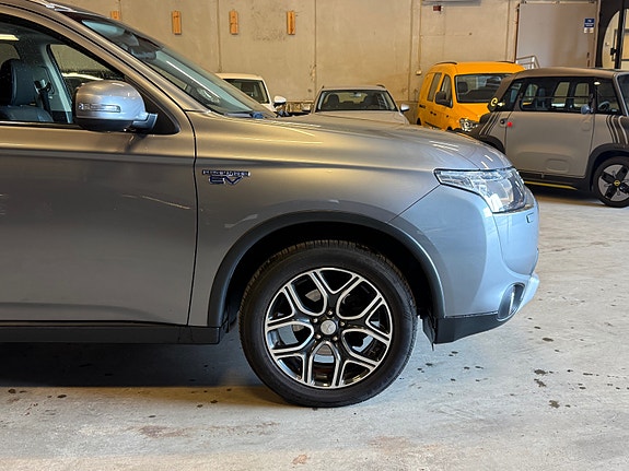 Mitsubishi Outlander 5 of 29