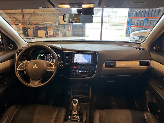 Mitsubishi Outlander 26 of 29