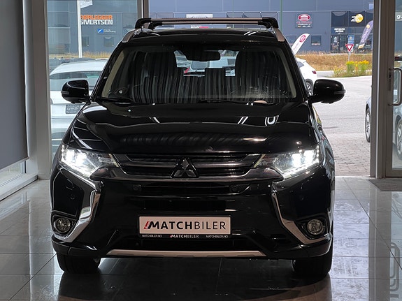 Mitsubishi Outlander 4 of 30